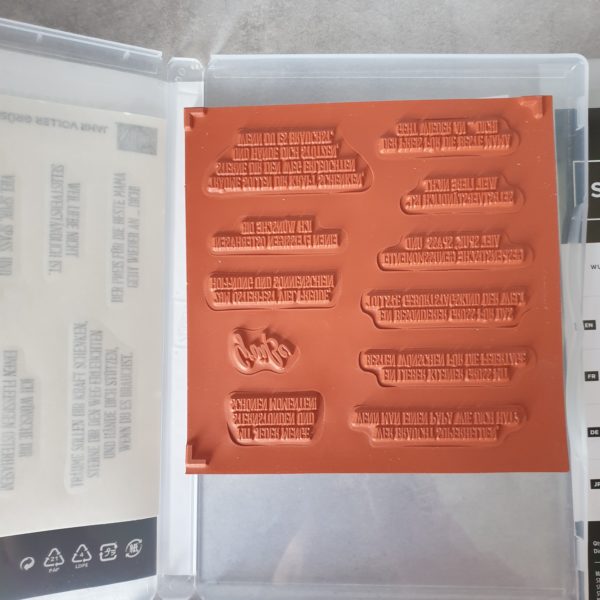 Produktpaket "Jahr voller Grüsse"; Stempelset & Stanzformen von Stampin' Up!